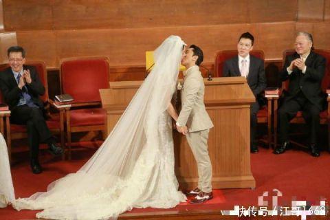 王祖蓝宣布妻子怀孕喜讯,李亚男晒B超照响应,