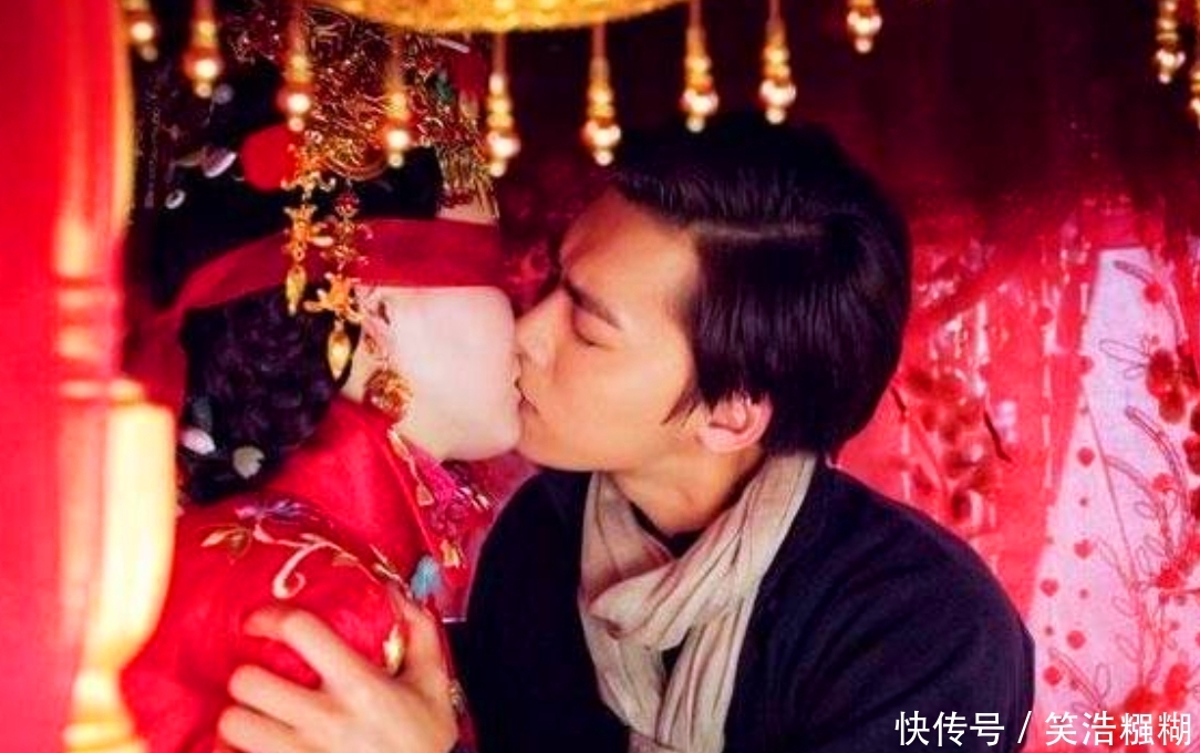 李易峰吻过的女演员,本以为和杨幂最甜,直到我