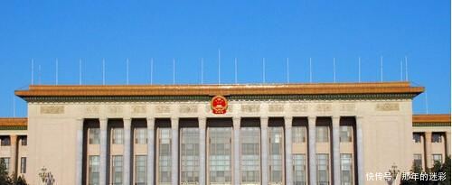 中共中央和国务院的办公厅看似同级,实则区别