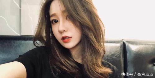 她家境富裕,一个舞蹈视频在抖音获得百万粉丝