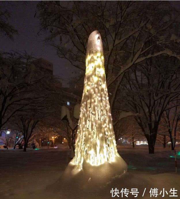 全国多地高温,中国北方这个城市却天降大雪,网友:我要去打雪仗