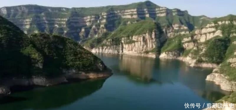 t01c9a236970f35835d.jpg?size=800x375