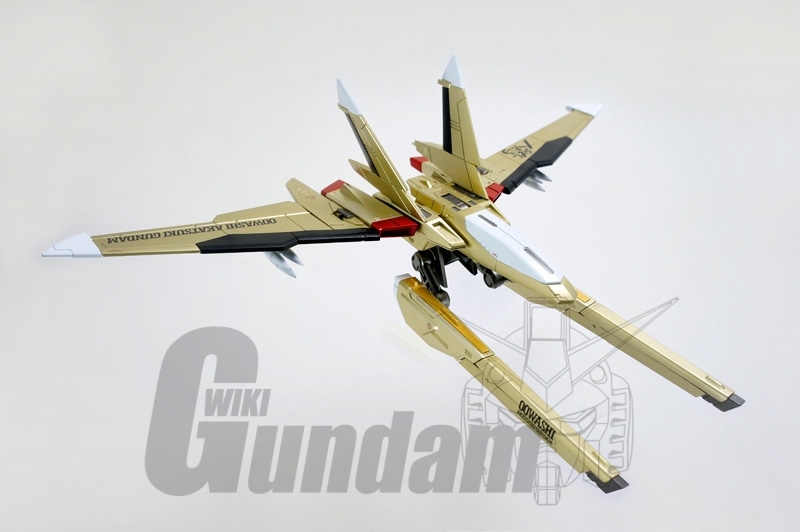 高达WIKI 龙桃子拂晓(大鹫装备)先行评测