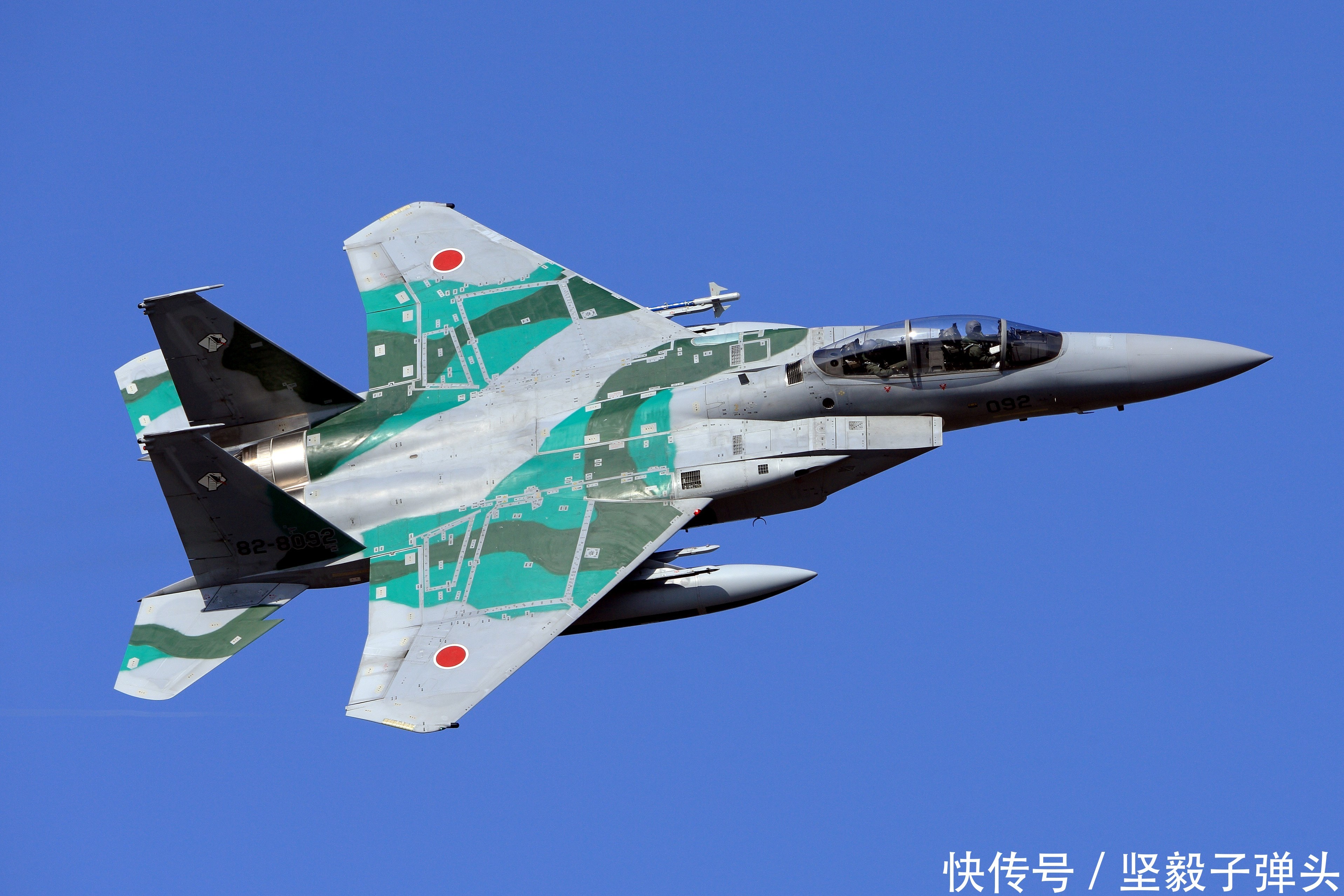 t01cbb3be10279474ab.jpg