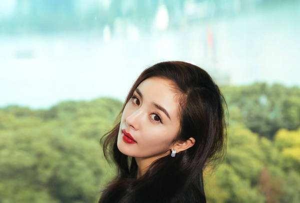 卓伟晒诗调侃杨幂刘恺威离婚,网友:这信息量比较大