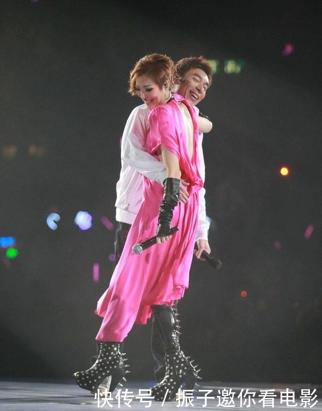 郑秀文:唯独你是不可取替,下半生准我留住你