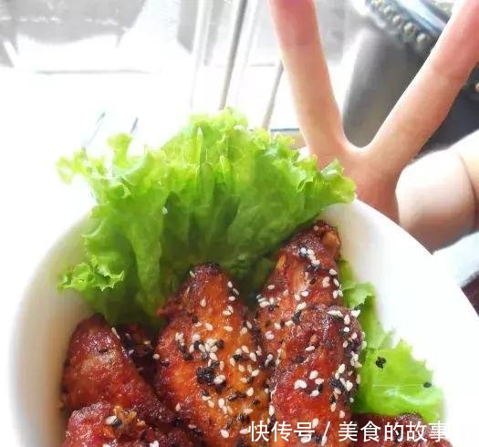 红邮筒人均_红邮筒水彩