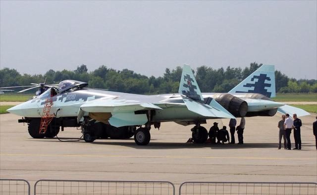 印度四代机还没整明白,就要研发六代机!号称能