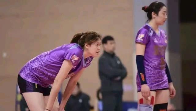 女排直播预告:亚俱杯今日开赛,李盈莹未归,天津