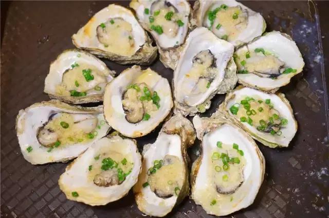 什么样的生蚝是不能吃的 t01d43d503f0b93858c.jpg?size=640x425