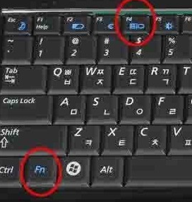 XP的电脑链接投影仪怎么切换主屏幕