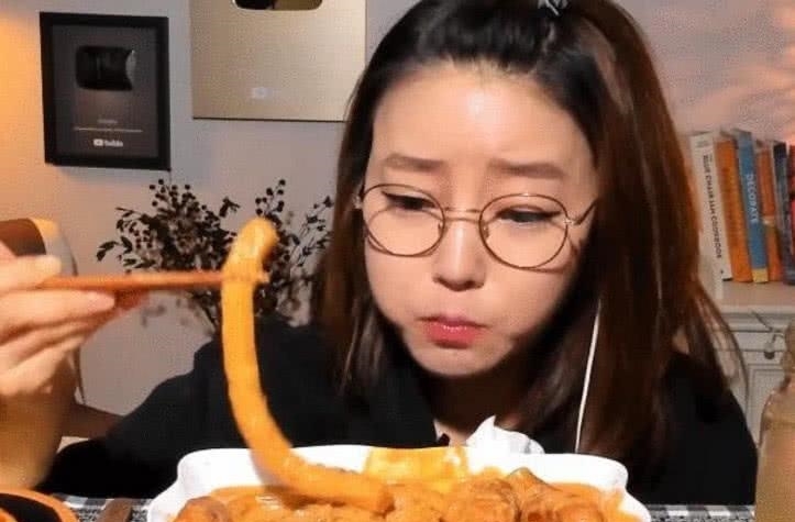 这个中国美食在韩国火了?中国网友却表示根本