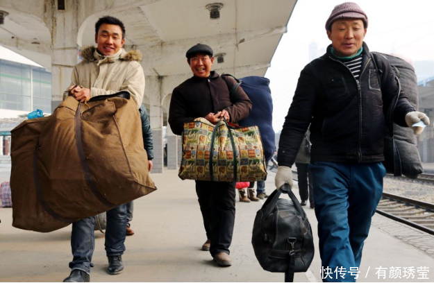 一天300元,农民工都懒得不想干活?农民说出2