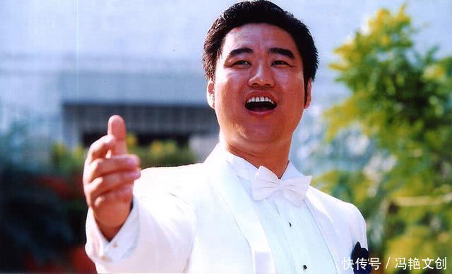 他是没有名气的歌星,11年捐款三百万,却在37岁