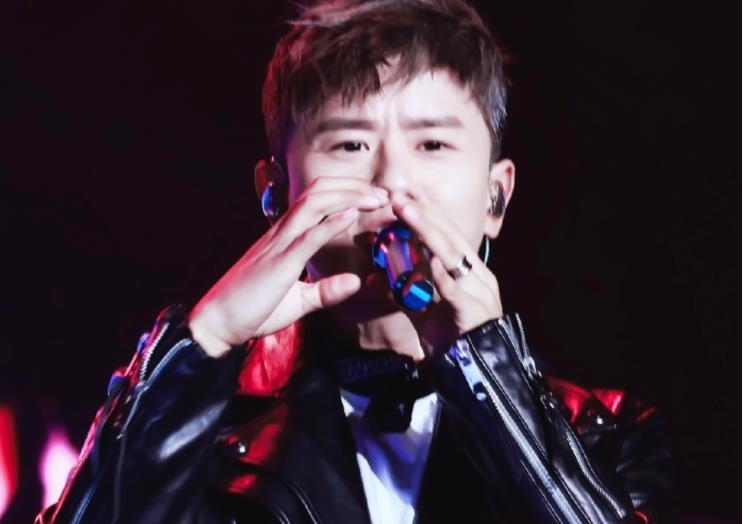 谢娜自曝最喜欢张杰一首歌,当说出原因后,网友