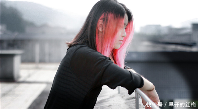 男友爸妈居然让我家出十万彩礼钱,我该给他们