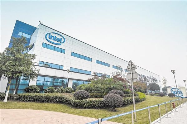 跃居新一线城市榜首 成都走过怎样的\"蝶变之路\"