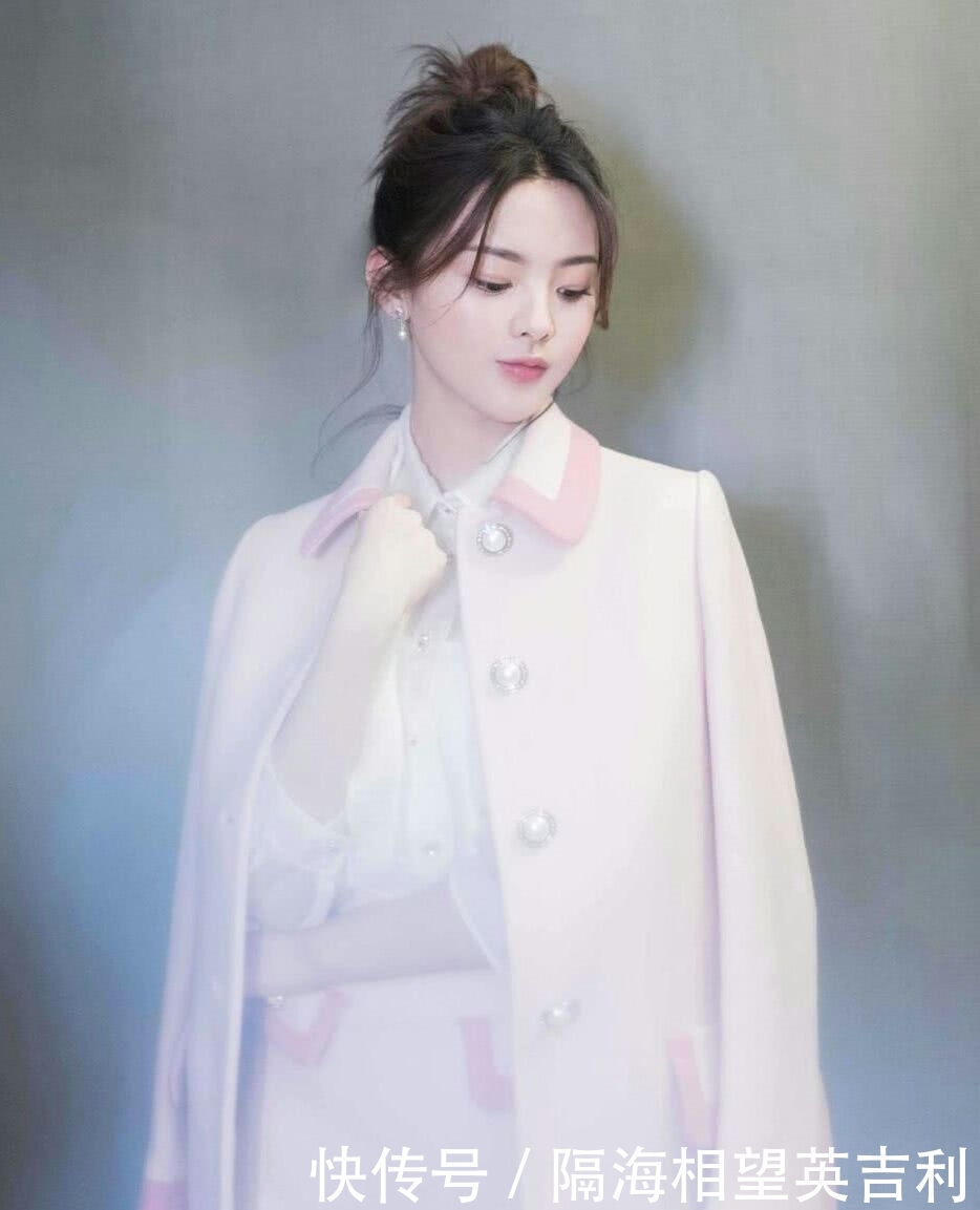 选秀女团出道,被嘲没实力,如今和王源一起参加