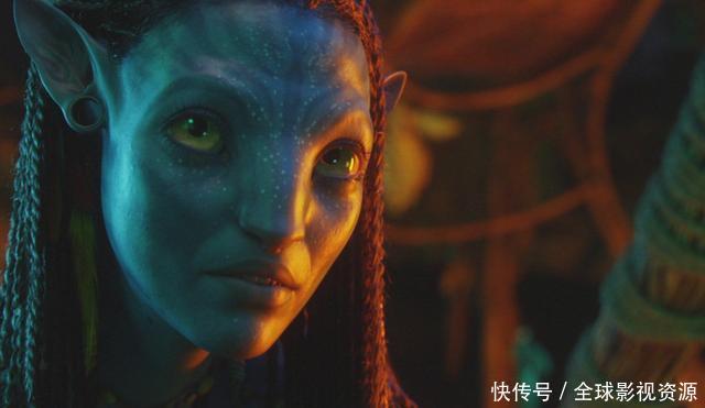 《复联3》看不出卡魔拉演员都40岁了,果然黑人