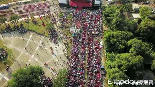 东西卖得出去,高雄发大财韩国瑜昨晚当着十万