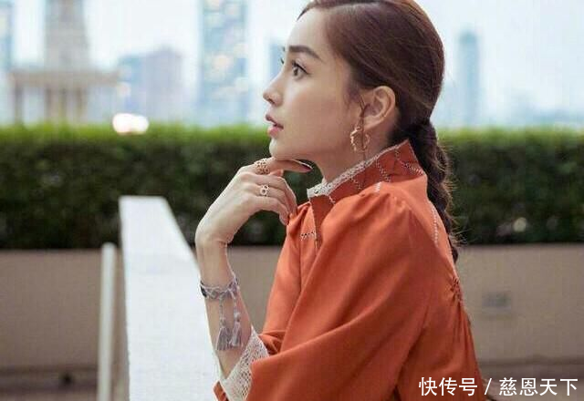 如果赵丽颖撞衫Angelababy, 谁丑谁美差距一目