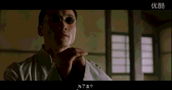 他在《黑客帝国》中极具中国元素的精彩演绎使他扬名世界,是极少数