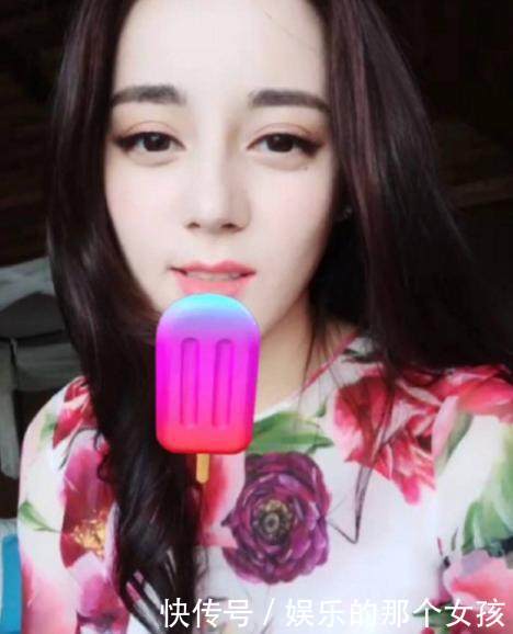 迪丽热巴生日,热巴直播关掉了美颜,开心的和爱