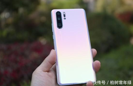 华为P30 Pro防水需要堵住机身接口是真的吗?