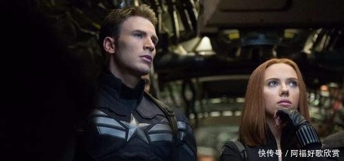 揭秘《复联4》美国队长凭啥猛然拿起雷神锤子