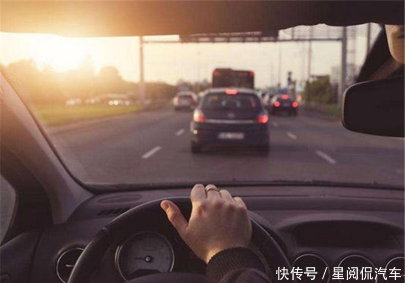 汽车的5大“隐藏功能”,尤其第2个,车主:再也不怕晒黑了! 汽车的5大“隐藏功能”,尤其第2个,车主:再也不怕晒黑了!