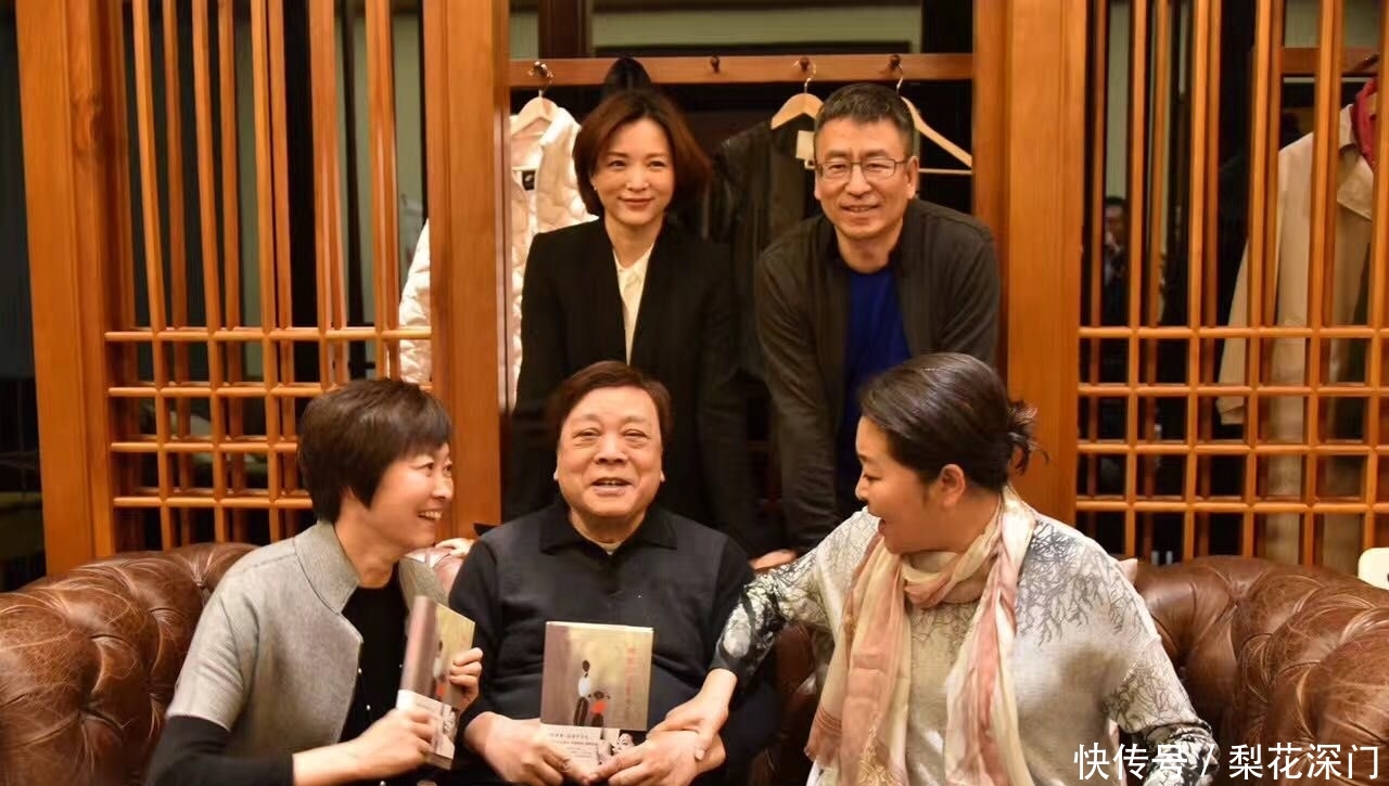 明星悼念赵忠祥