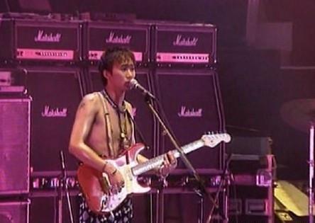 我们欠黄家驹一张演唱会的门票,网友:重组beyond圆歌迷儿时的梦