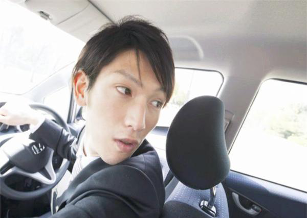 滴滴打车安全指南,6个妙招,无忧畅享网约车!牢