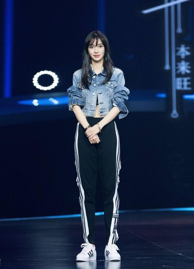 杨颖瘦出腹肌, 参加《新舞林大会》大秀舞技, 完