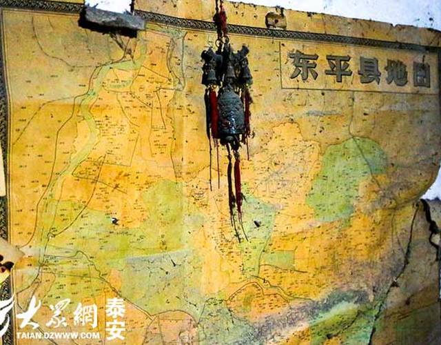 山东600年古村集体搬迁:河边住怕了!_【今日爆