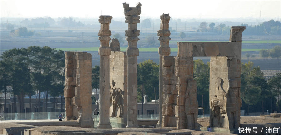 伊朗这么小个国家,为什么不怕美国