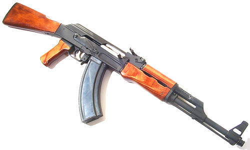 ak47和m4a1性价比对比!