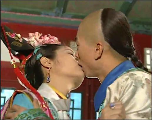周杰否认强行舌吻林心如,手段是不是有点暴力