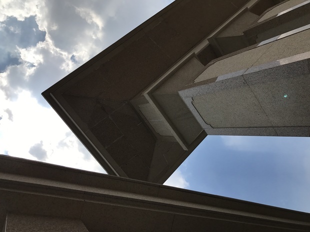 港版iPhone 7在大陆的Apple store去售后维修的