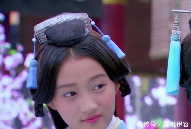 头上插一把古装的丝袜女子,景a古装艳、胡冰卿梳子美女图婐图片