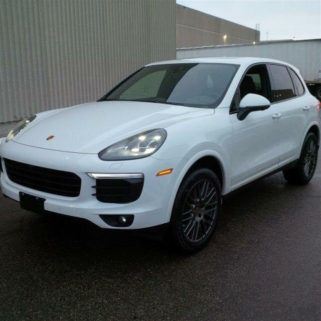 t01ff7fe677341c784a.jpg?size=640x640