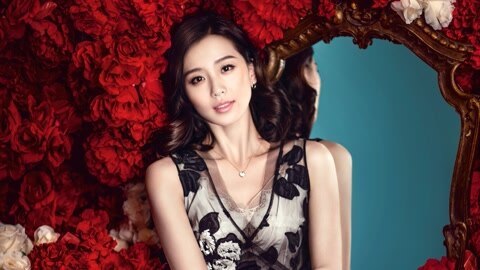 Cover star 刘诗诗：绝美鲜花主题大片 应景新婚