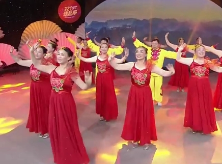 321动起来 广场舞《我和我的祖国》