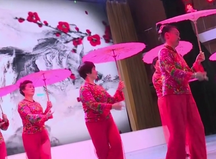321动起来 广场舞《谁说梅花没有泪》