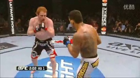 UFC无限制格斗 2012 UFC154 拉斐尔无悬念高点数击败伯切克
