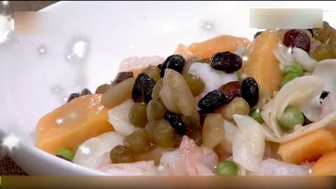 木瓜鲜虾炒百合清淡好吃 桃花泛锅巴酥脆虾仁酸甜