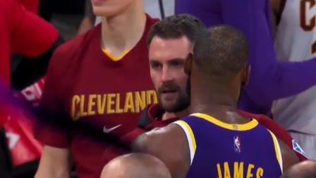 NBA热辣资讯 詹姆斯赛后跟乐福和奥斯曼拥抱！当年骑士的队友只剩这两位了！
