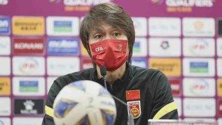 中国男足冲击2022世界杯 李铁发布会耗时32分钟！完整版看看他都说了什么