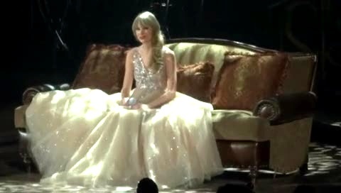 Taylor Swift Safe And Sound 爱的告白世界巡回演唱会墨尔本站(Live In Melbourne The Speak Now World Tour 2012)饭拍版 12/03/14-Taylor S