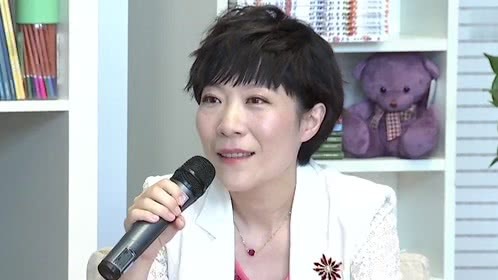 加油吧孩子 包胡尔查小时候玩魔方被揍